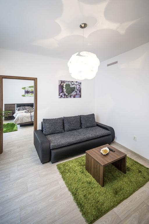 Apartman Dolni Namesti ออลอโมตซ์ ภายนอก รูปภาพ