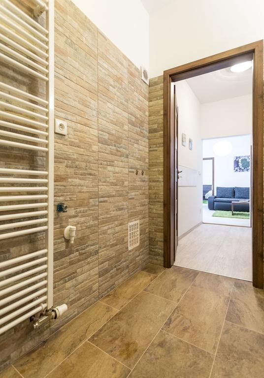 Apartman Dolni Namesti ออลอโมตซ์ ภายนอก รูปภาพ