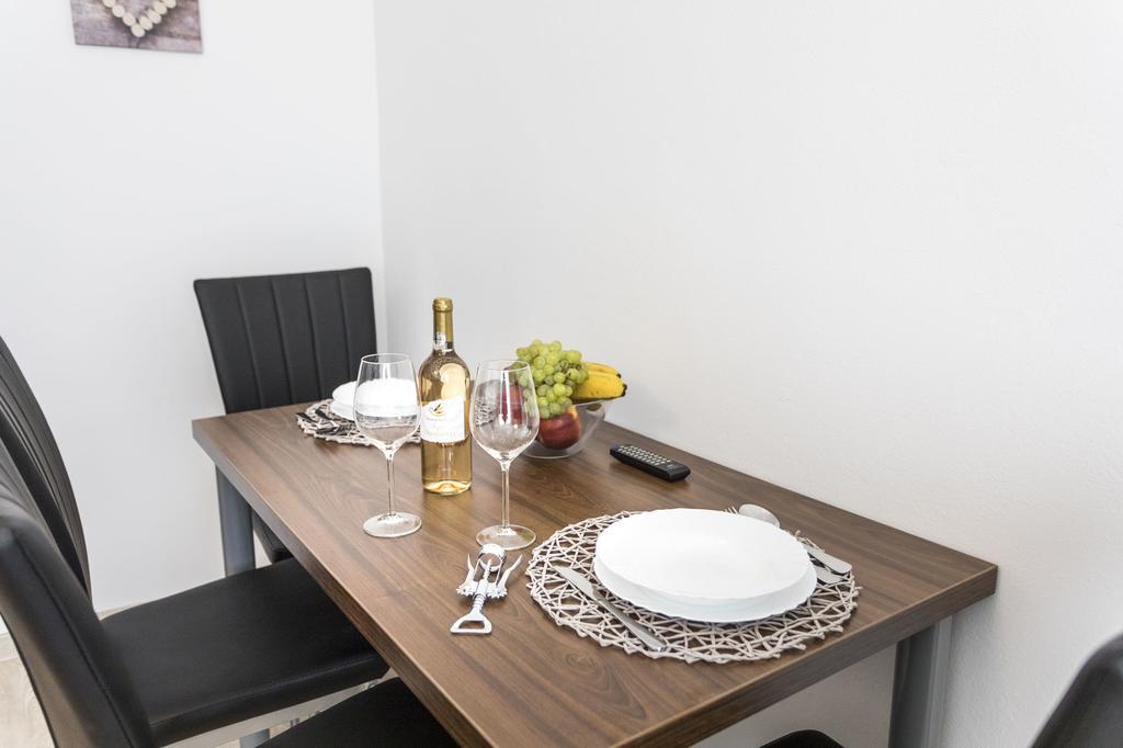 Apartman Dolni Namesti ออลอโมตซ์ ภายนอก รูปภาพ